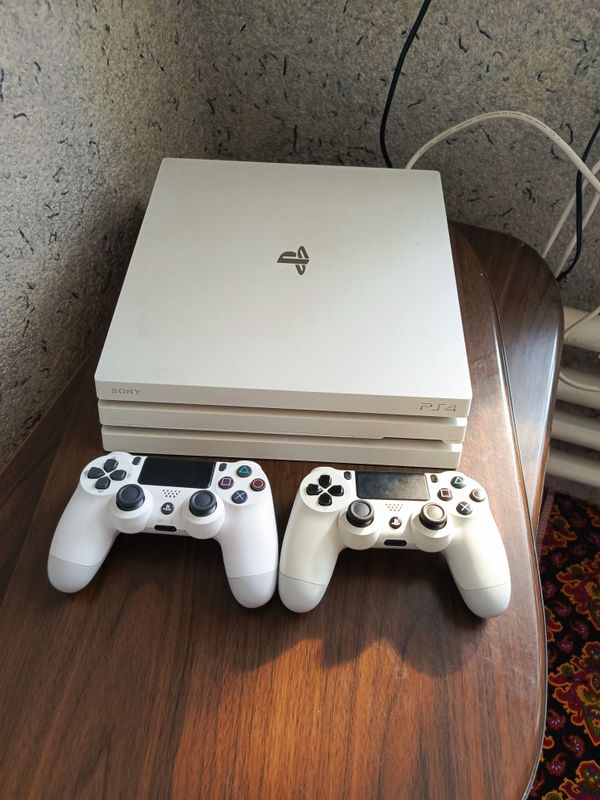 Ps4 Pro 1TB v11.00 прошитый