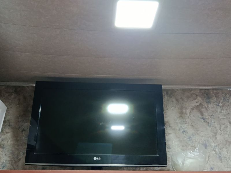 Продается телевизор LG Продается телевизор LG