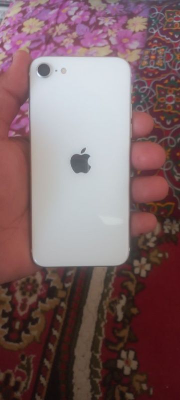 IPhone Se srocna sotiladi 2021 IPhone Se srocna sotiladi 2021