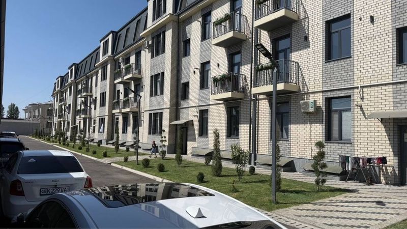 Срочно продается квартира в Новостройке Янгиюль Срочно продается квартира в Новостройке Янгиюль
