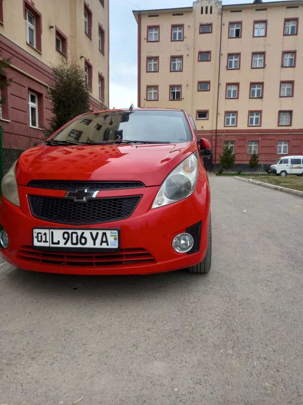 Chevrolet Spark sotiladi