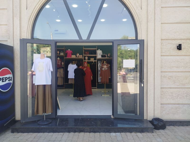 Сдам в Аренду магазин в удобной локации с ремонтом и выкупом мебели Сдам в Аренду магазин в удобной локации с ремонтом и выкупом мебели