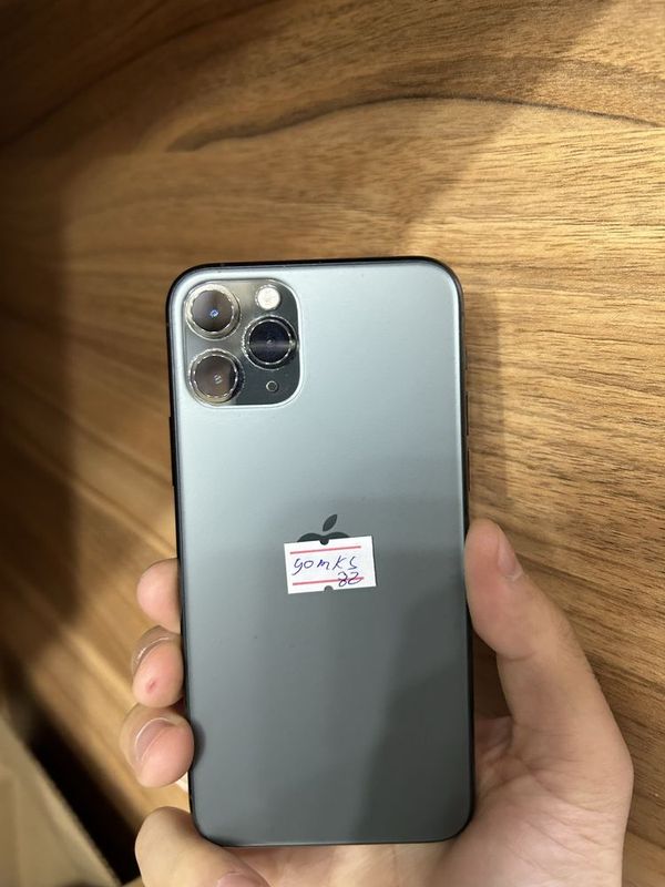 Iphone 11 pro naxtga va nasiyaga beriladi Iphone 11 pro naxtga va nasiyaga beriladi