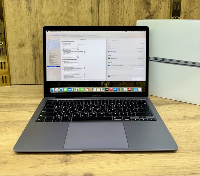 Macbook Air M1 8/256GB 100% емкость идеал