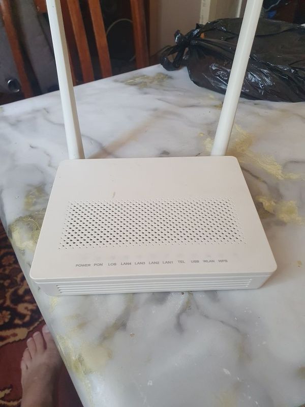Роутер GPON HG8546M Роутер GPON HG8546M