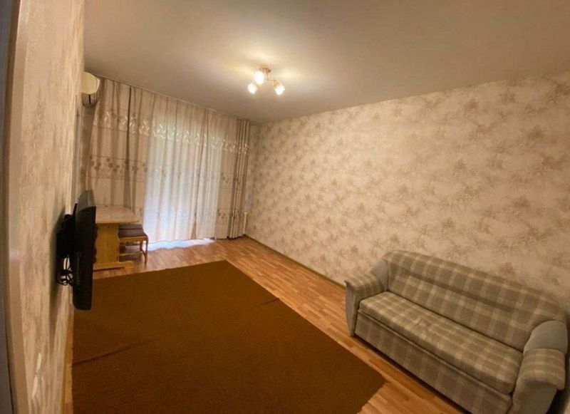 Чиланзар 9. Продам 1/1/4 Кафе-Райхон. Балкон 1,5/3 Чиланзар 9. Продам 1/1/4 Кафе-Райхон. Балкон 1,5/3