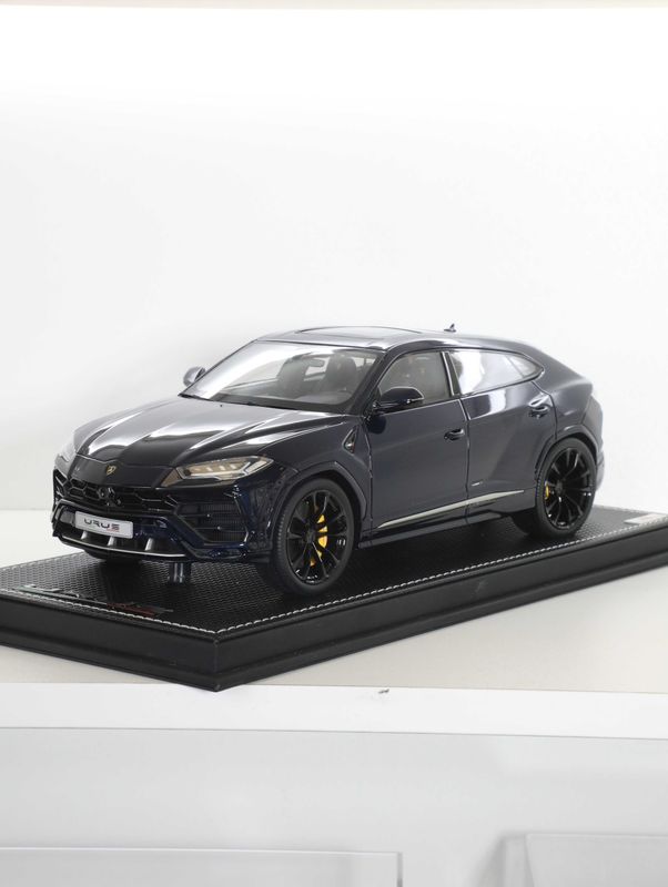 Lamborghini Urus 1:18 3D-модель Lambo URUS 3D MODEL