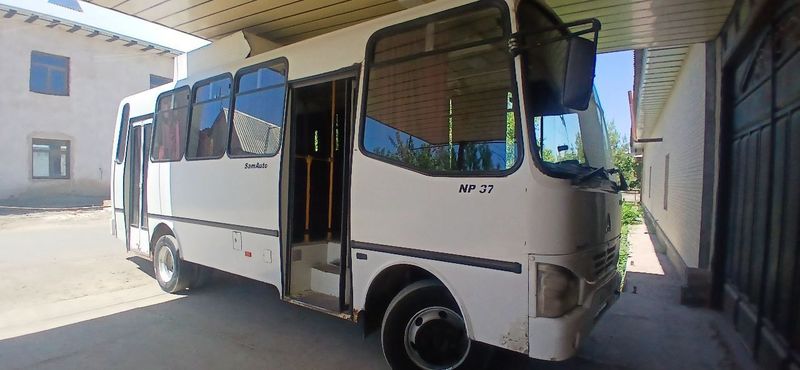 Isuzu avtobus 2013 Isuzu avtobus 2013