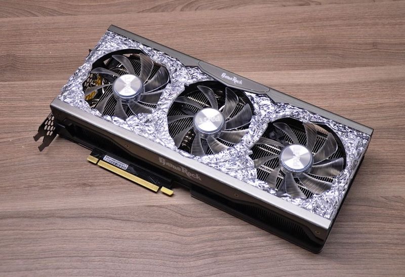 Nvidia RTX 3080 gamerock 10gb