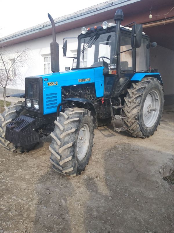 Traktor belarus 1221.2 markasi