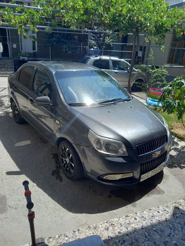 Nexia 3 O'rta xolatda abmen bor Nexia 3 O'rta xolatda abmen bor