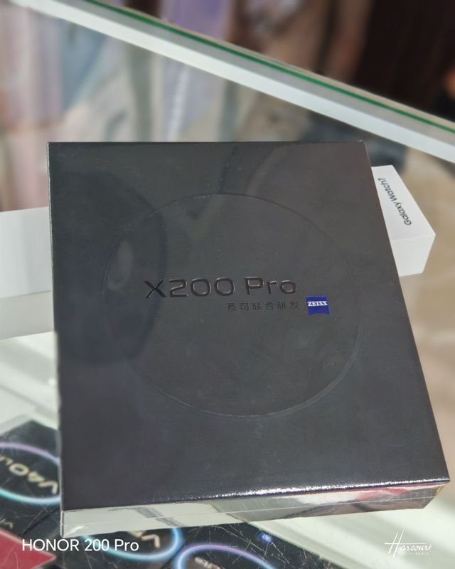 Фотофлагман Vivo X200 Pro 16/1tb истинный азиат Фотофлагман Vivo X200 Pro 16/1tb истинный азиат
