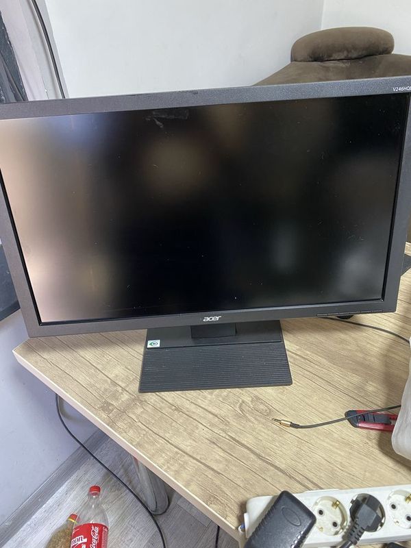 Срочно продам монитор ACER 24 рамочный