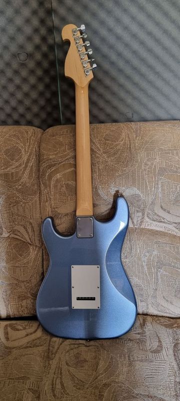 Electro Gitara SOTILADI Electro Gitara SOTILADI
