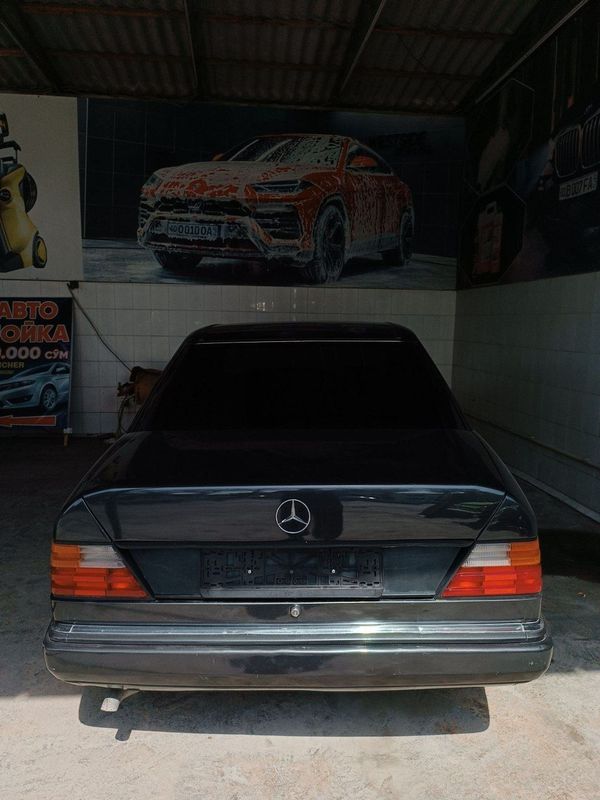 Mers 124 E230 gaz