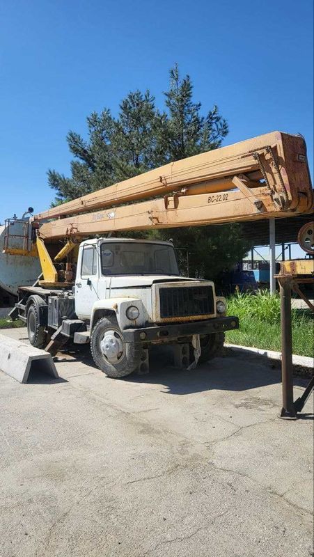 Автовишка сотилади Автовишка сотилади