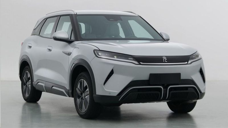 BYD Yuan Up shkalat narxda BYD Yuan Up shkalat narxda