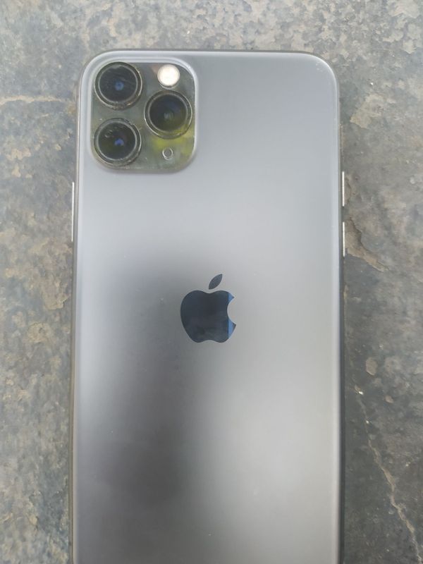 Iphone 11 pro ideal.Kar dok bor Iphone 11 pro ideal.Kar dok bor
