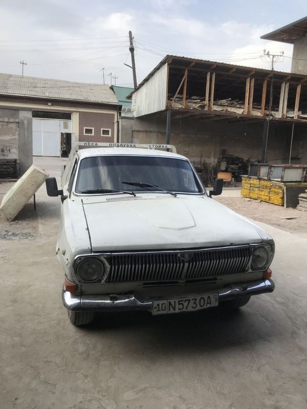 pikap 1980-yil. pikap 1980-yil.