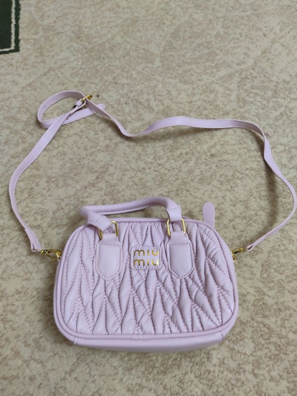 Сумка miu miu розовая Сумка miu miu розовая