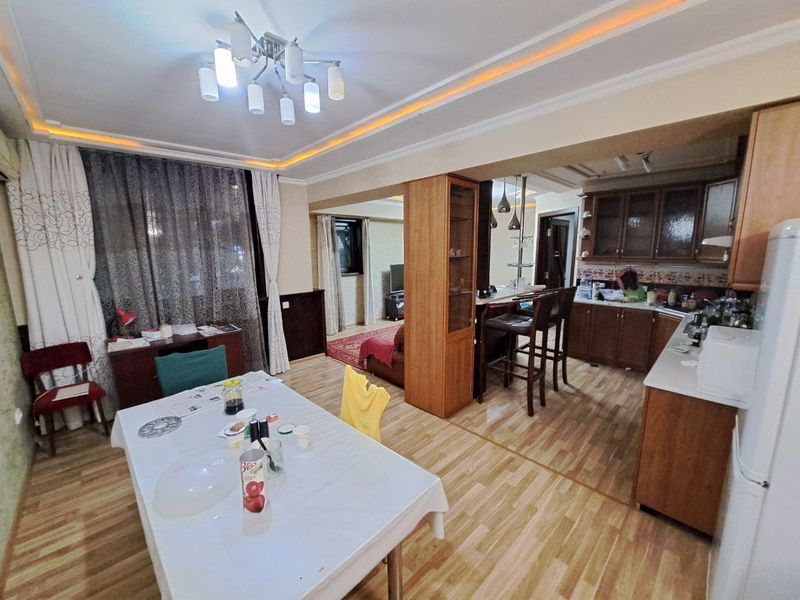 Продам свою 3-х комнатную квартиру Чиланзар 23 квартал, мебель, техник Продам свою 3-х комнатную квартиру Чиланзар 23 квартал, мебель, техник