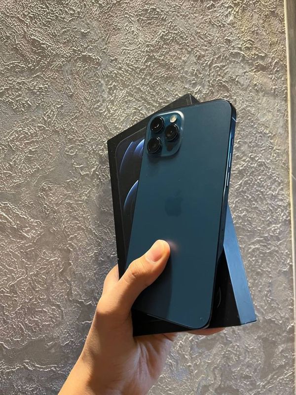 Iphone 12 pro max 256gb Iphone 12 pro max 256gb