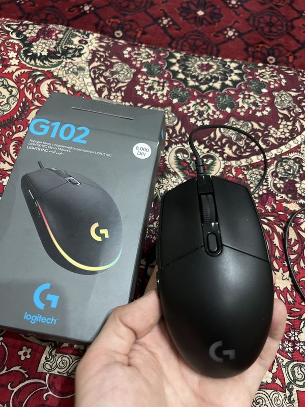 Logitech g102 игровая мышка сотилад Logitech g102 игровая мышка сотилад