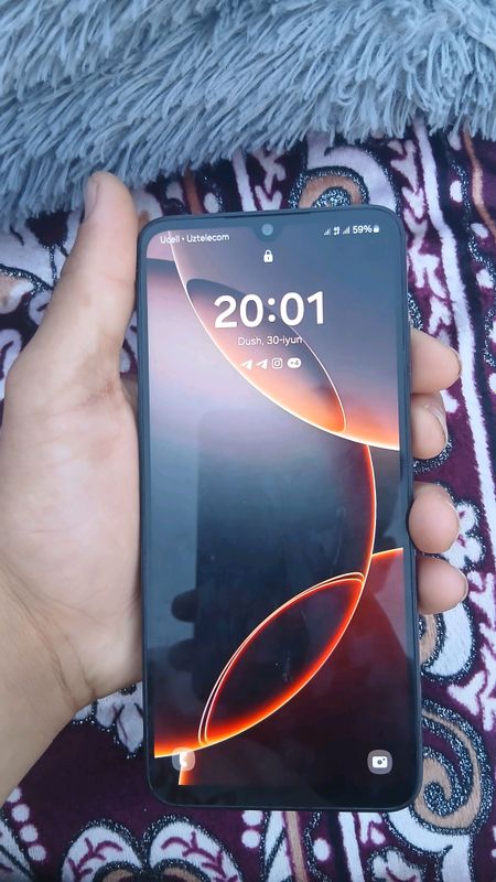 samsung A05s sotiladi samsung A05s sotiladi