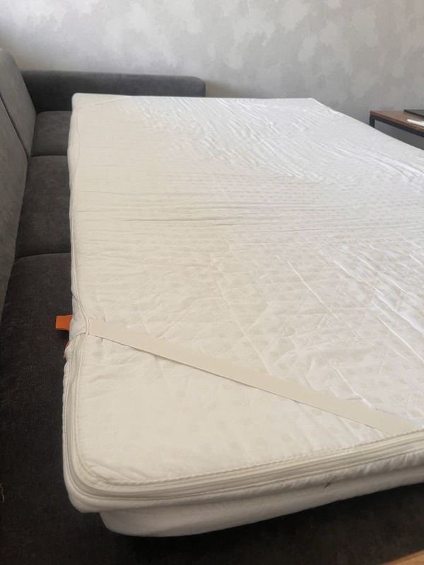 Продам топпер (матрас) для сна размер 120x200x5 см Продам топпер (матрас) для сна размер 120x200x5 см