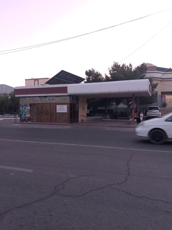 Buxoro shaxar A Somiy koʻchasida savdo dukoni sot Buxoro shaxar A Somiy koʻchasida savdo dukoni sot