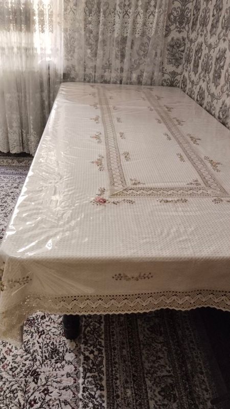 Стол .двухспалня Стол .двухспалня