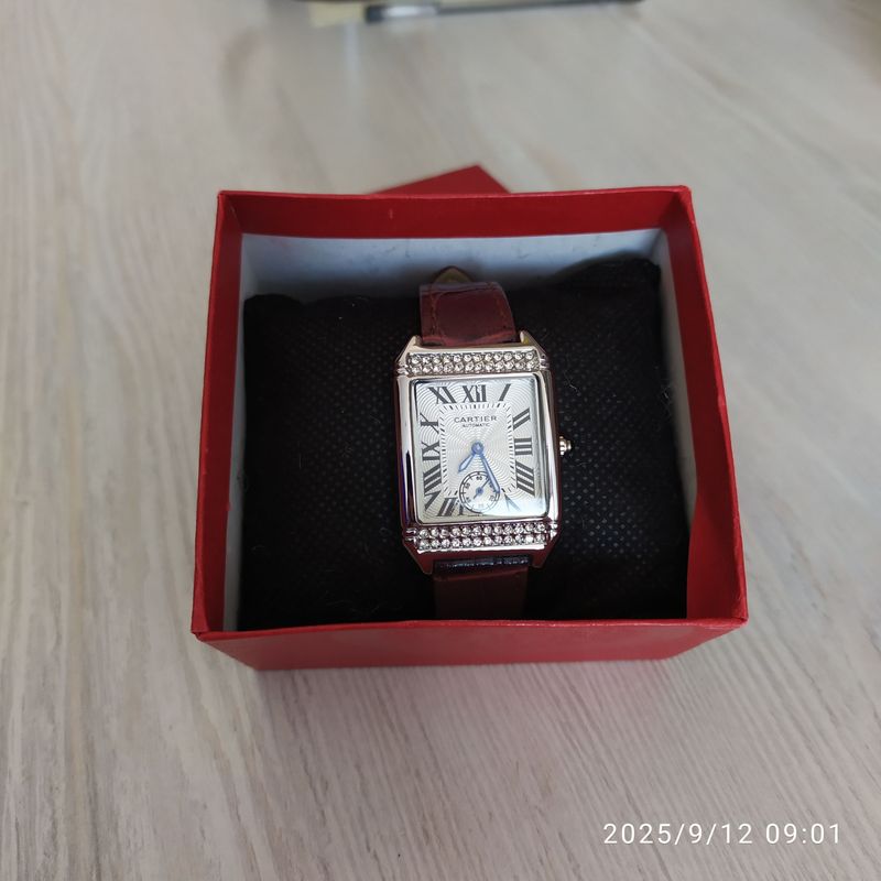 Классические часы в стиле Cartier. люкс копия Классические часы в стиле Cartier. люкс копия
