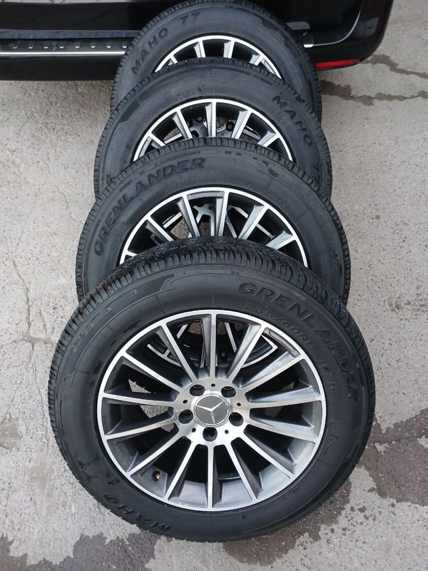 Срочна зўр диска балон сотилади. 235/60R17 Срочна зўр диска балон сотилади. 235/60R17