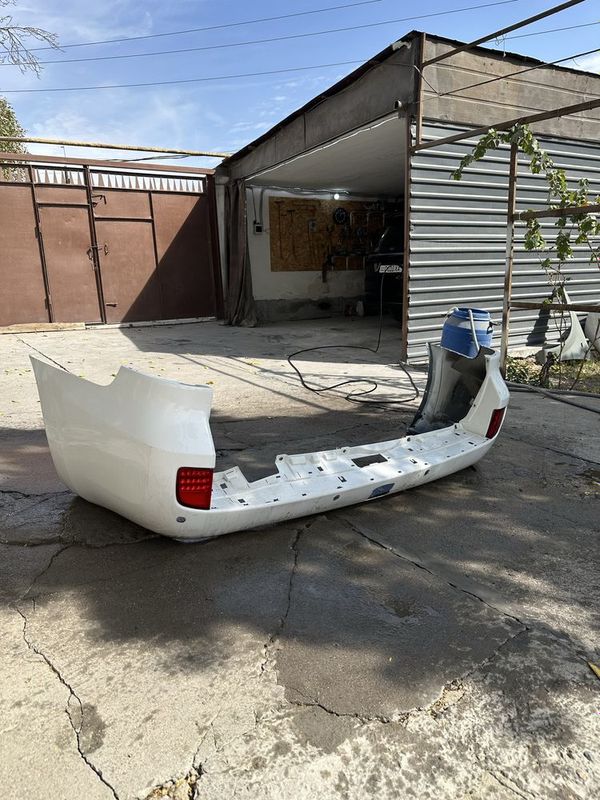 Land cruiser 200 oldi orqa bamper