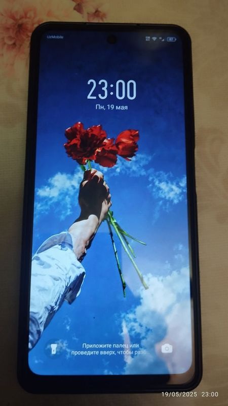 Infinix Hot 40 sotiladi Infinix Hot 40 sotiladi