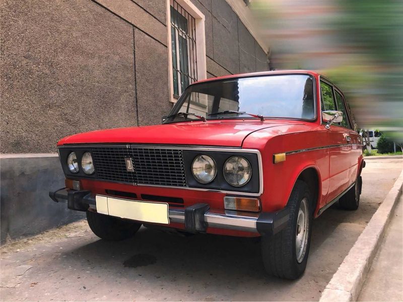 Автомобиль ВАЗ-2106 Автомобиль ВАЗ-2106