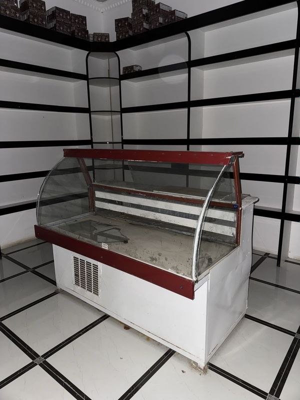 Xolodelnik sotiladi xolati yaxshi Xolodelnik sotiladi xolati yaxshi