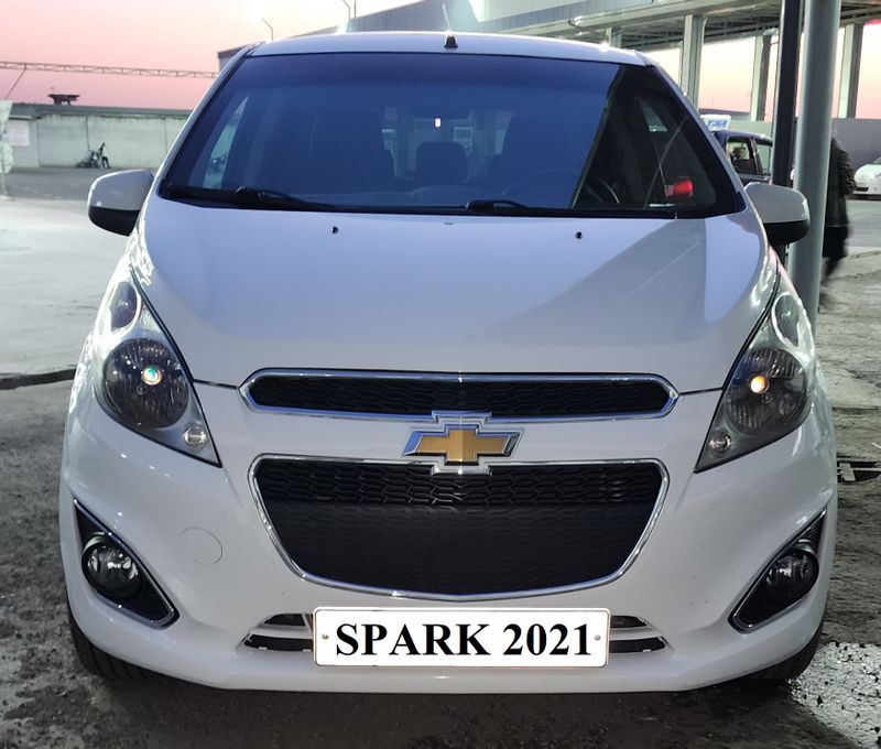 Spark 2021 Mexanika 175,000 km  Metan 3-pok