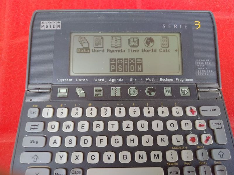 Карманный компьютер PSION Serie 3