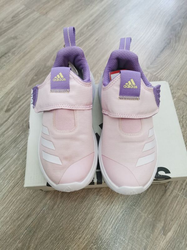 Кроссовки Adidas Кроссовки Adidas