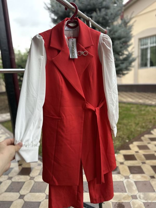 Классическая тройка Классическая тройка