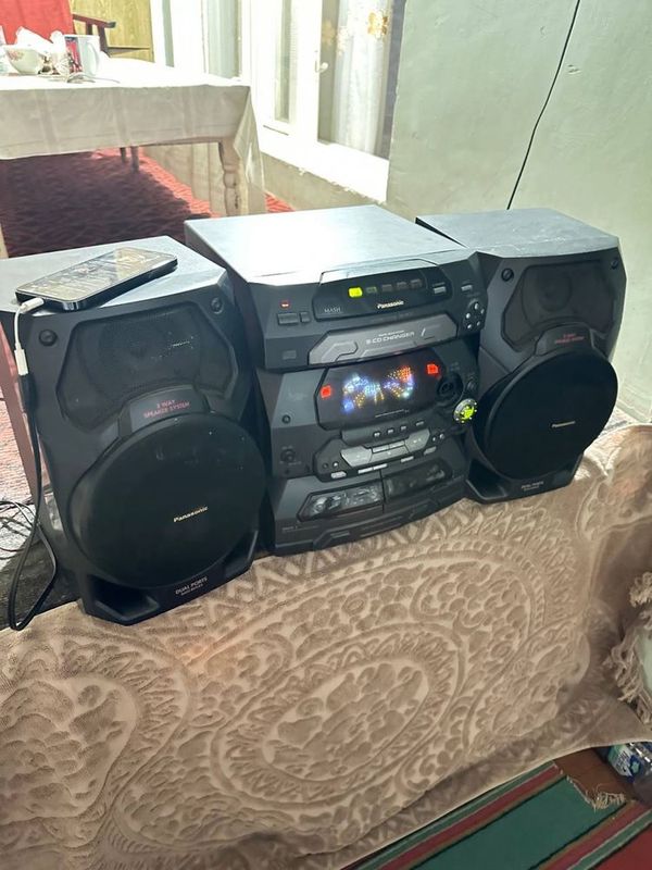 Kalonka ishlidi manga srochna pulke bolgani uchun sotayapman Kalonka ishlidi manga srochna pulke bolgani uchun sotayapman