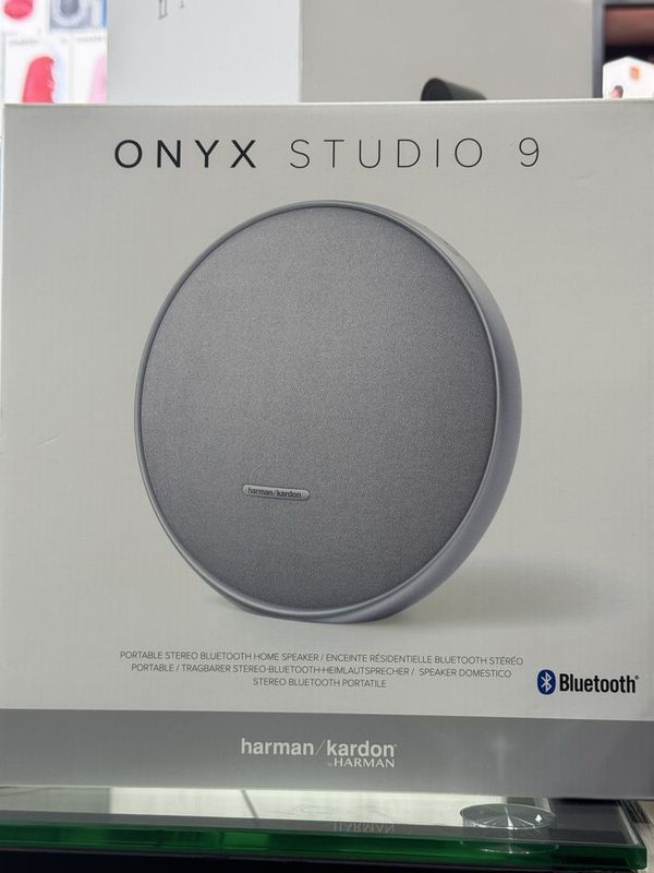 Harman Kardon Onyx Studio 9