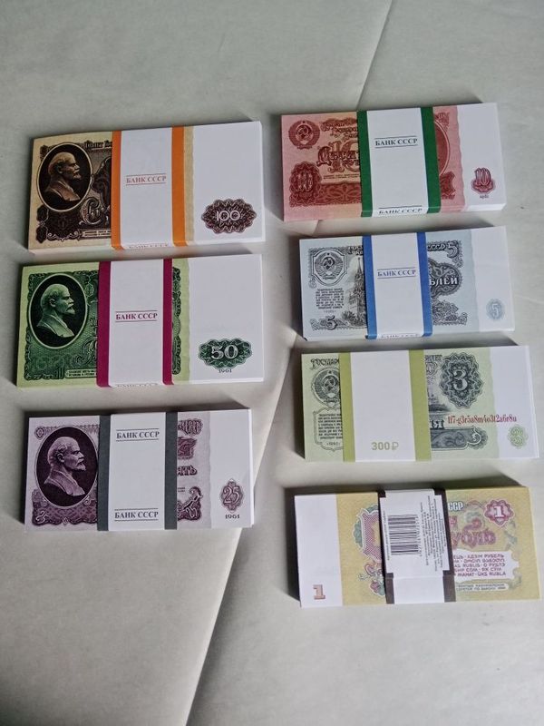 Продаются сувенирные СССР