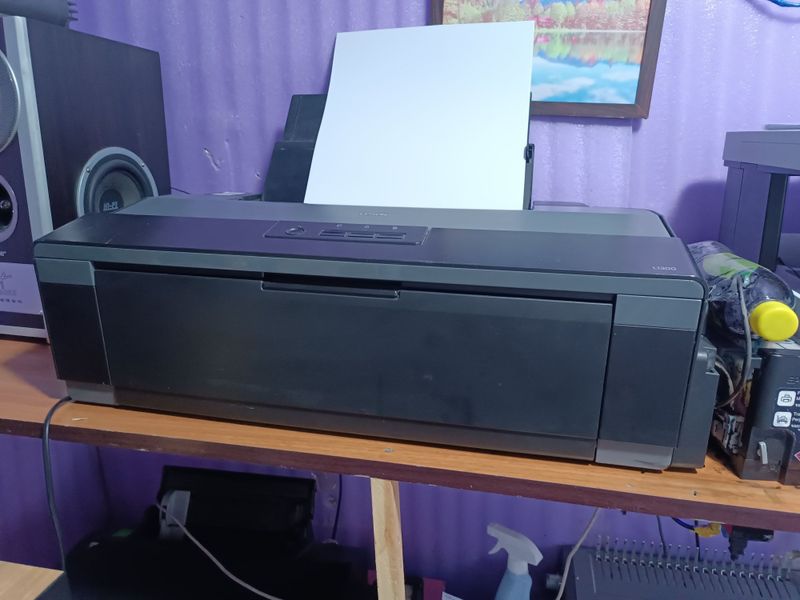 Срочно продаётся epson 1300 a3 принтер