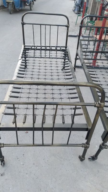 Продаётся советский кровать. Продаётся советский кровать.