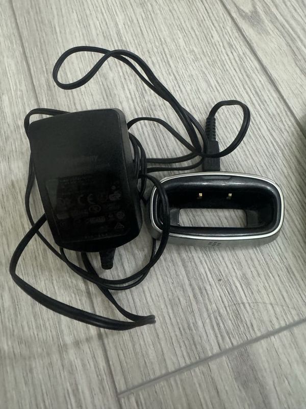 Зарядка для blackBerry Зарядка для blackBerry