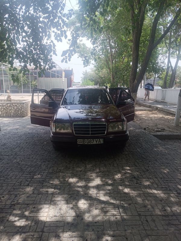 Mersedes Benz w124 Mersedes Benz w124