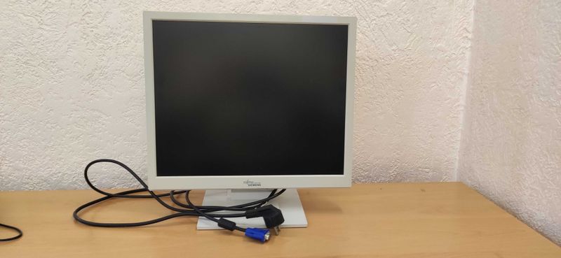 Монитор FUJITSU Scenicview A19-3 19"