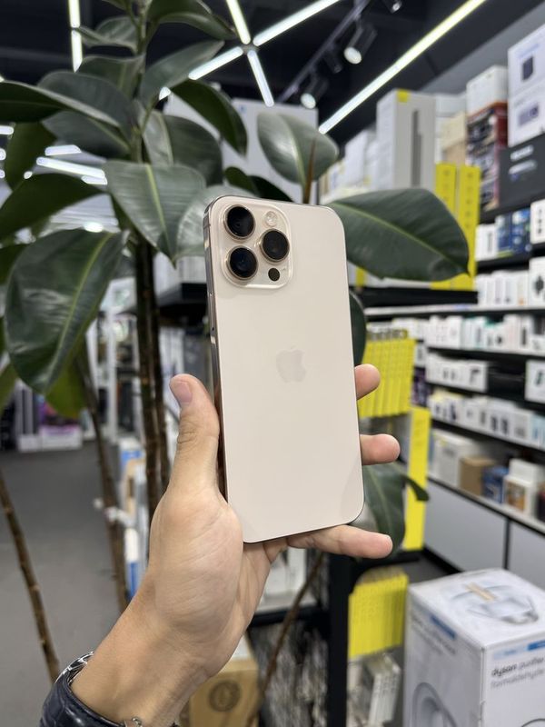 iPhone 16 Pro Max | 256GB | 94% | IDEAL iPhone 16 Pro Max | 256GB | 94% | IDEAL